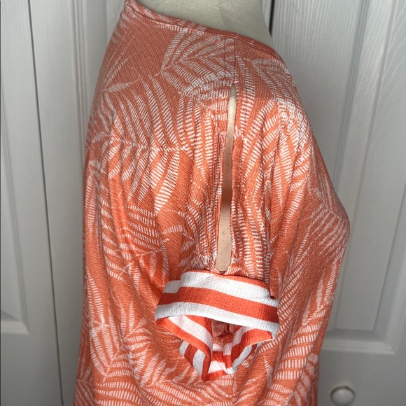 All In Love Top - Picture 4 of 7